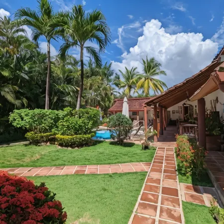 Villa Botero by Casa Mojito