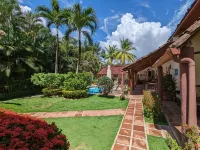 Villa Botero by Casa Mojito Hotels in 