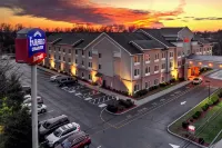 Fairfield Inn & Suites Edison-South Plainfield Hotel in zona AMC Dine-In Theatres Menlo Park 12