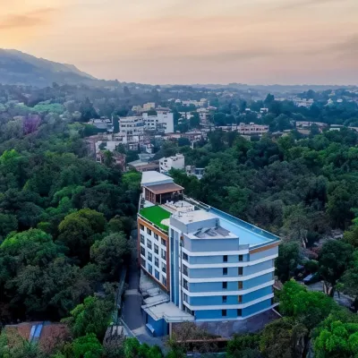 Regenta Sgs Greenotel - Lonavala Các khách sạn gần Ga Lonavala