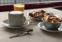 Hotel la Perla - breakfast