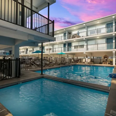Hotel Cabana Oceanfront/Boardwalk