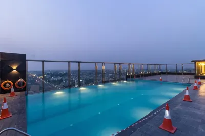 홀리데이 인 찬디가르 지라크푸르 바이 IHG  호텔