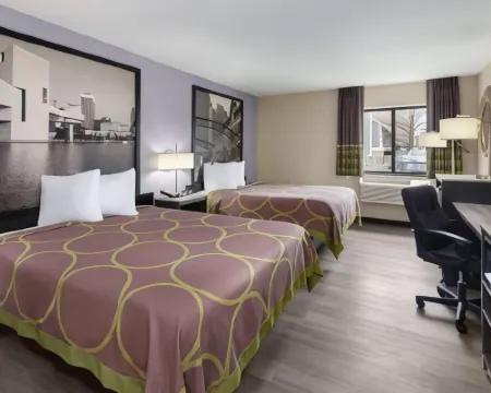 Super 8 by Wyndham Copley Akron サミットのホテル