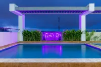 Hotel Baroca - Pools