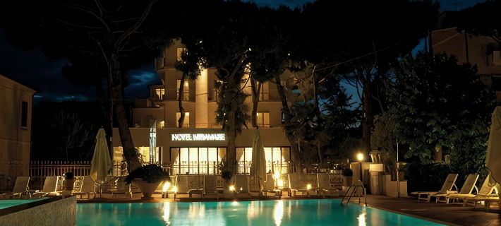 Hotel Miramare - Spa & Suites - Free Breakfast & Brunch Until 13-00 Hoteles en Cervia