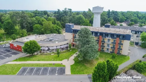 Best Western la Porte des Chateaux Hotel a Beaugency