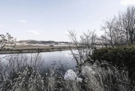 Anseong Hill House Отели рядом с достопримечательностью «Будда Myeongnyun-dong, Anseong-si, Gyeonggi-do»