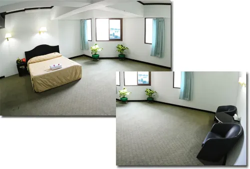 Whale Hotel Nakhon Pathom