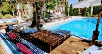 Maison Prestige Saint Tropez by Roberto Geissini