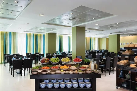 Prima Royale Hotel Отели в г. Елусалэн