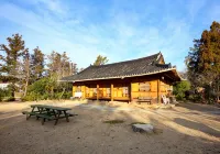 Haenam Hambakgolkeunggigiwajip Pension