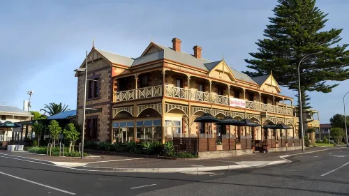 Anchorage Seafront Hotel - parking