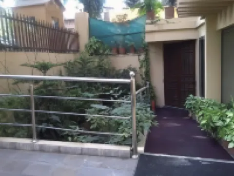 薩沃伊旅館 酒店