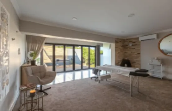 Intle Boutique Hotel Hotels in Western District