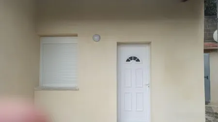 Maison le Laos Отели в г. Лез Ажо