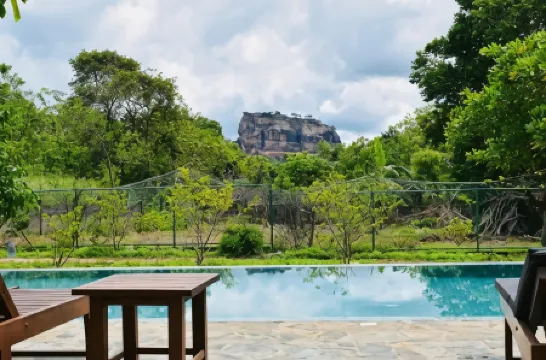 Green Hut Nature Resort Отели рядом с достопримечательностью «Сигирия»