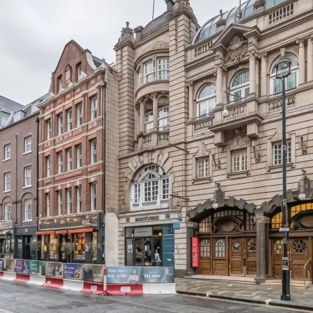 Kula London - Covent Garden St Martin's Lane Отели рядом с достопримечательностью «Ковент-Гарден»