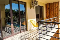 Amphitrite Resort - 3つ星