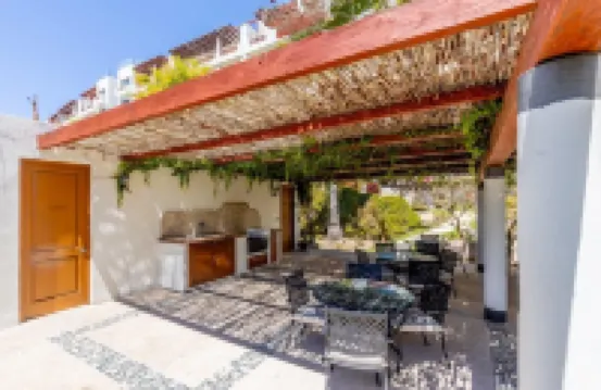 New 2 BR Condo in San Jose - Pool - Tennis