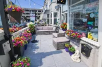 The Roslyn Guest House