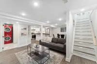 Modern 3 Bedroom Suite