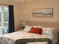 King Bed/Ice Machine/Boat Parking Hotels in Steinhatchee