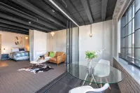 Cozy Studio - Private Balcony, Bath and Tub - 3 stjerner