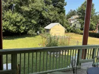 1-Bedroom Garden Apartment