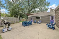 M1 - Pet-Friendly Family Home w/ Game Room Near Lake Michigan - 4-Star