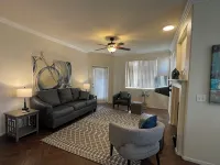 Gilbert/Mesa Solana Luxury Condo 1 Bdrm/1 Bath Near MD Anderson Cancer Center -  Privatzimmer