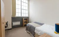 JOIVY Meadows Park En-Suite Rooms