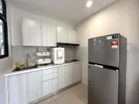 Mutiara Rini The Garden Residences by WP HOMESTAY - 4-Star
