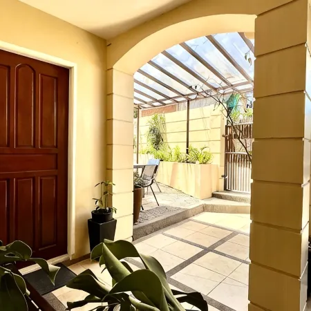 2BR Home | city view| 5pax (max. 8pax)