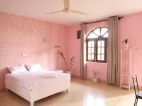 Story House 피콕 펍 주변 호텔