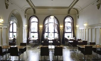 Hotel 1904