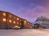 Gjestehuset 102 Hotels in Longyearbyen