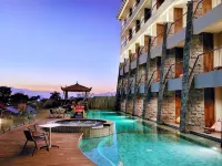 The Batu Hotel & Villas Hotels near Batu Townsquare