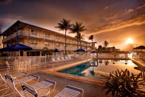 Glunz Ocean Beach Hotel and Resort