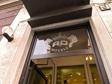 米蘭薩巴蒂諾飯店