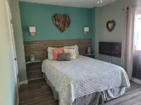 "Forget About It" Guest Suite- 300 STEPS TO BEACH! With pool - Apartments