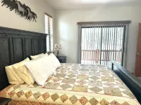 Private 3-bedroom Cabin in charming Show Low within Torreon - 3 ดาว