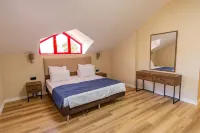 Armkhi Hotels in 