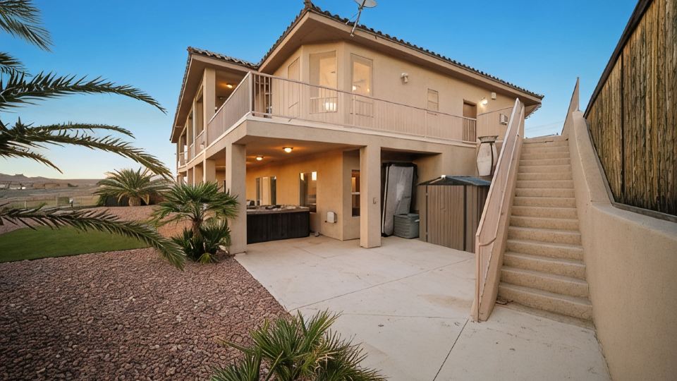 6000 Sq Ft Golf Estate • 8BR • 12 Beds • Near 7 Courses • Hot Tub