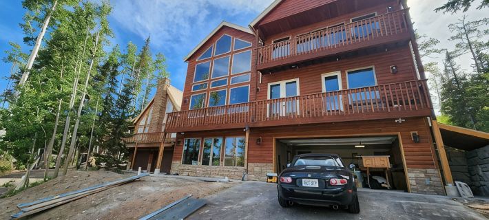 Amazing 7 Bedroom Ski In/Ski Out Cabin @ Brian Head Resort Hotels in Brian Head