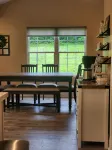 Charming 2-bedroom house on 3 private acres. Secluded & pet friendly! - Wifi