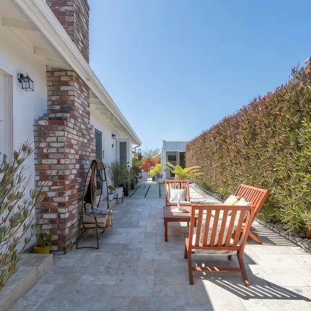 Monterey Bay Oasis STR26-0001- Comfortable Living 3-Bedroom House