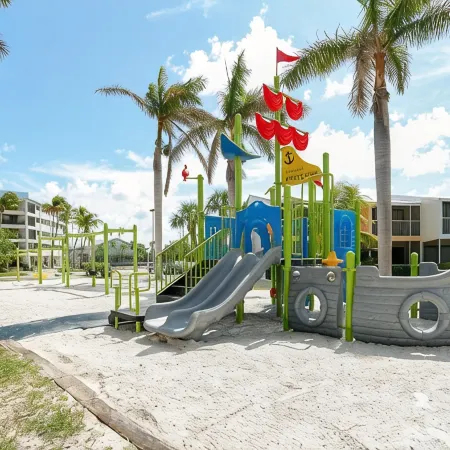 Relax, Enjoy & Experience A Tropical Escape in Key Largo. Sea breeze & Sunshine
