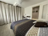 Le Storky, cosy gite in an Alsatian house in the center of Eguisheim Hotels in Eguisheim