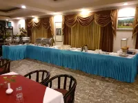 Hotel Rudra Continental Rudrapur - 朝食
